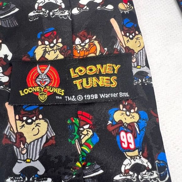 1998 Warner Bros. Looney Tunes Tazmanian Devil Black Sports Tie - Picture 3 of 4